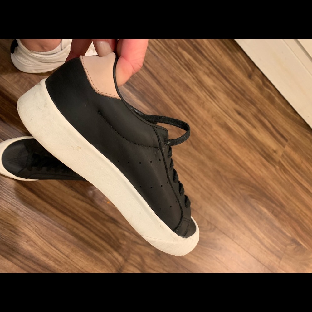 Adidas classic sneakers